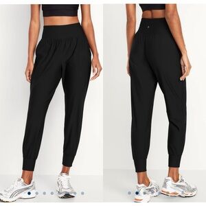 Old Navy High-Rise Powersoft Jogger NWT